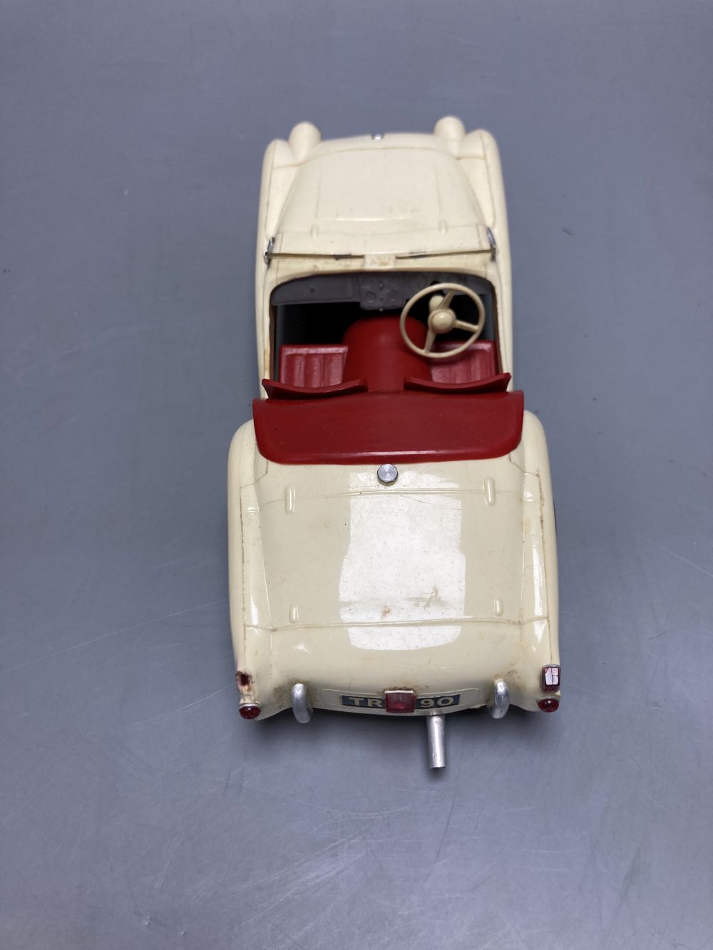 Victory models Triumph TR2 Sports Car, scale 1-18 Mighty Midget Electric Motor, boxed, 22cm long